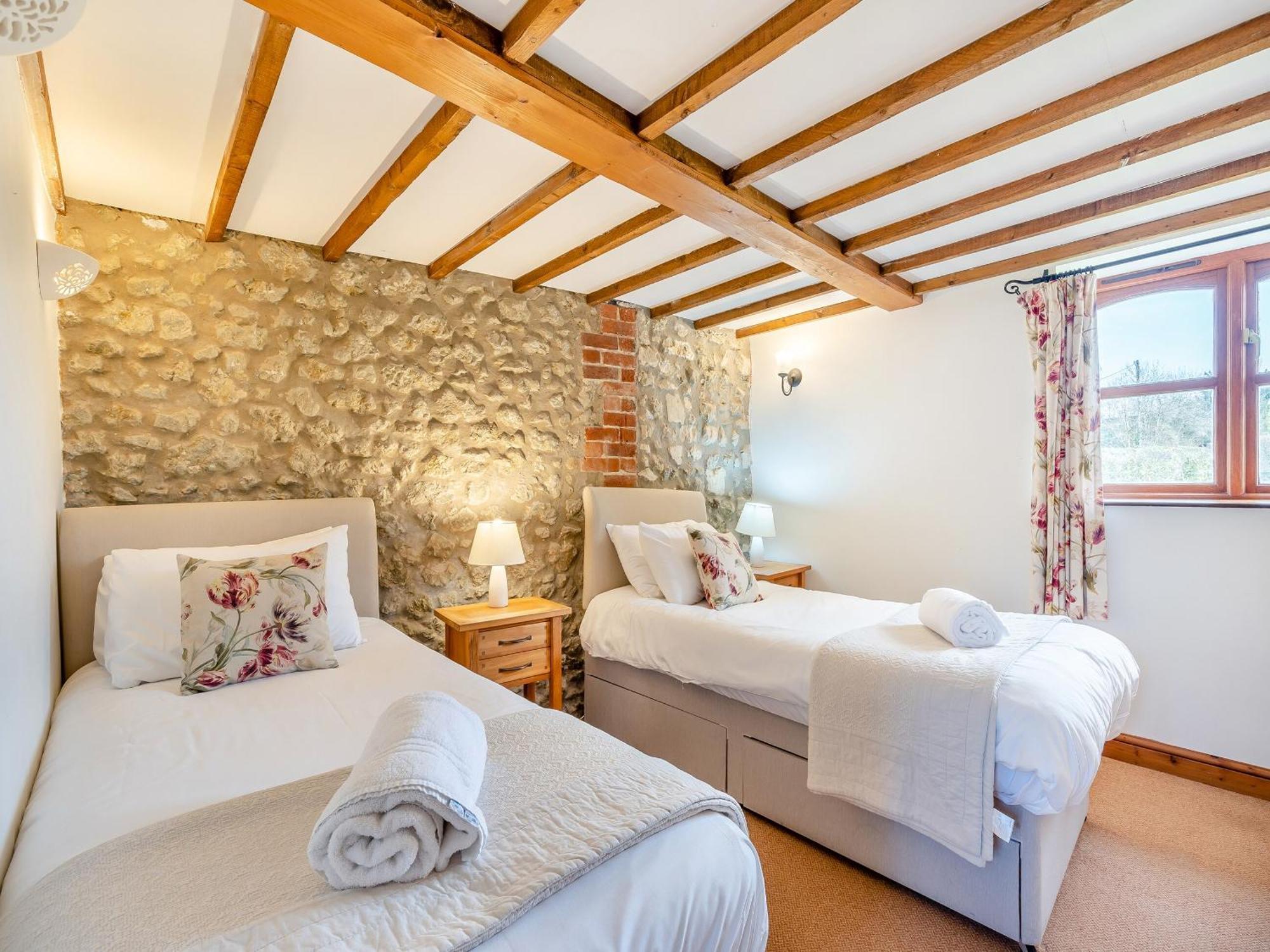 Вілла The Stables Ansty  Екстер'єр фото
